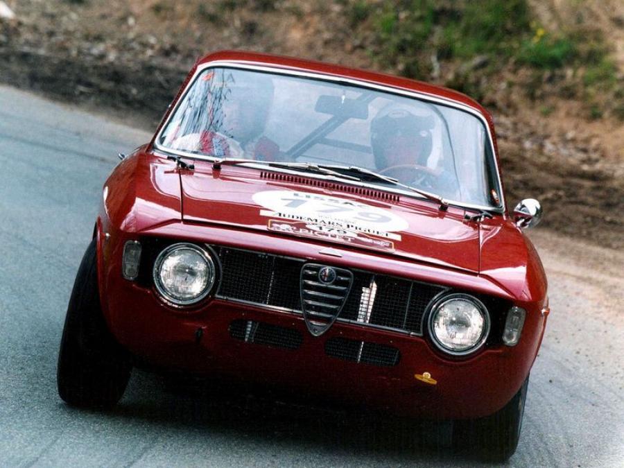  Alfa Romeo Giulia Sprint GTA-SA (105) 1967 года  (фото 11 из 12)